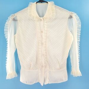Vintage early 80s ivory lace trim blouse